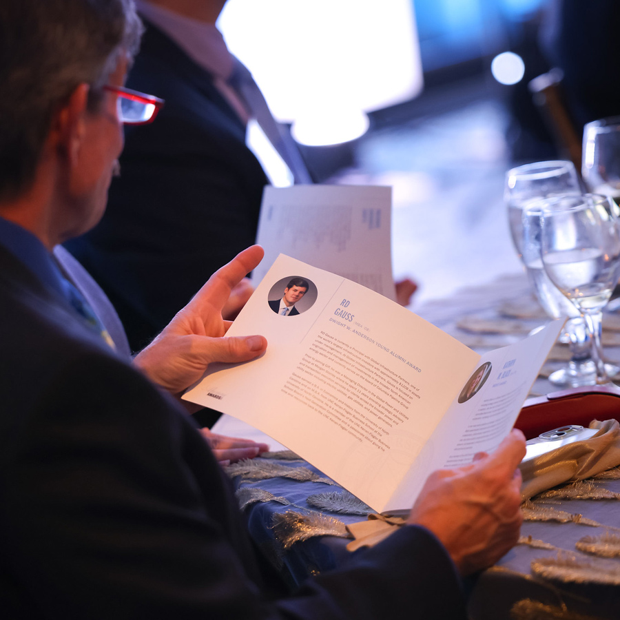 RhotonCo_Website_UNCAlumniAwards_700x700_11_11_25_1_0002_2024-Program-2